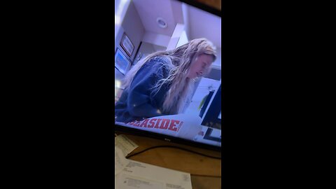 Yung Alone watches Green Mama on YouTube in 2024