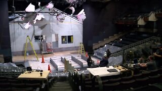 Milwaukee Rep returns to full capacity shows
