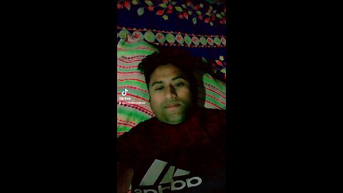 মানুষ বড়ই স্বার্থপরে বড়ই স্বার্থপর বুকের ভিতর জায়গা দিলে ভেঙ্গে দেয় অন্তর