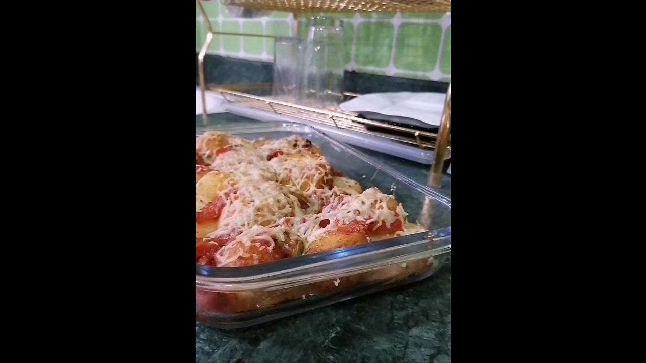 Potato gratin with 🧀 😋 #rumble