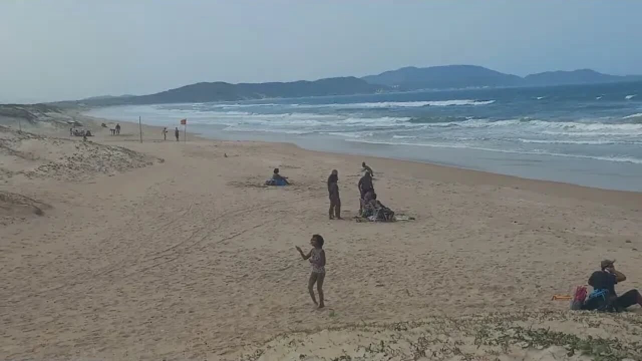 Praia do Peró agora [ Cabo Frio] 10/02/2022