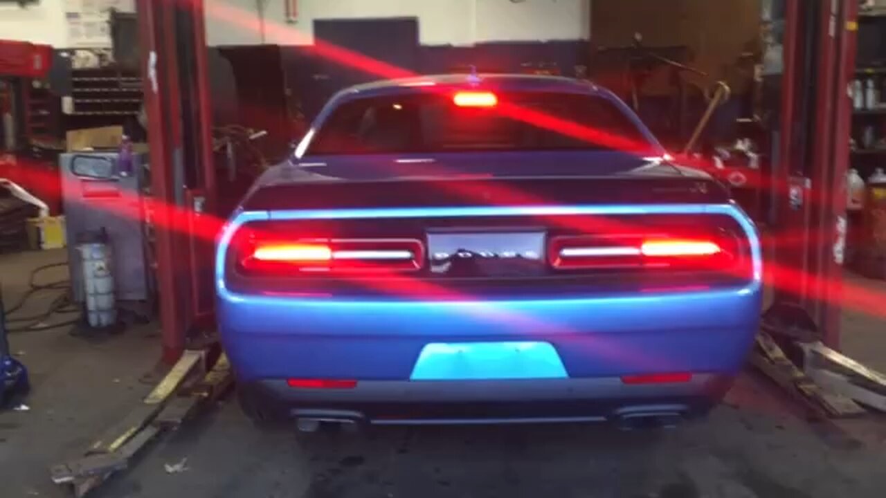 Dodge Challenger cold start