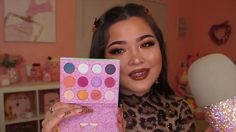 how to put on an eyeshadow palette professionally