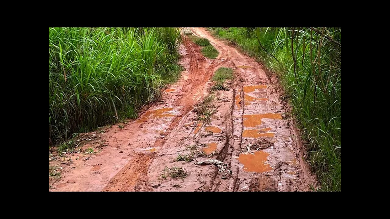 FLGC - Motorbike return trip volatile climate & dirt roads