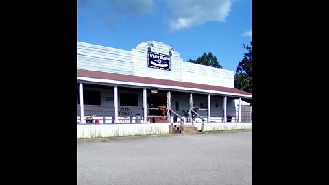 Taking a Break at Wyatt Earp's (June 2022)