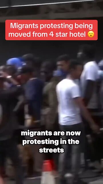 NYC Migrants protest and demand homes