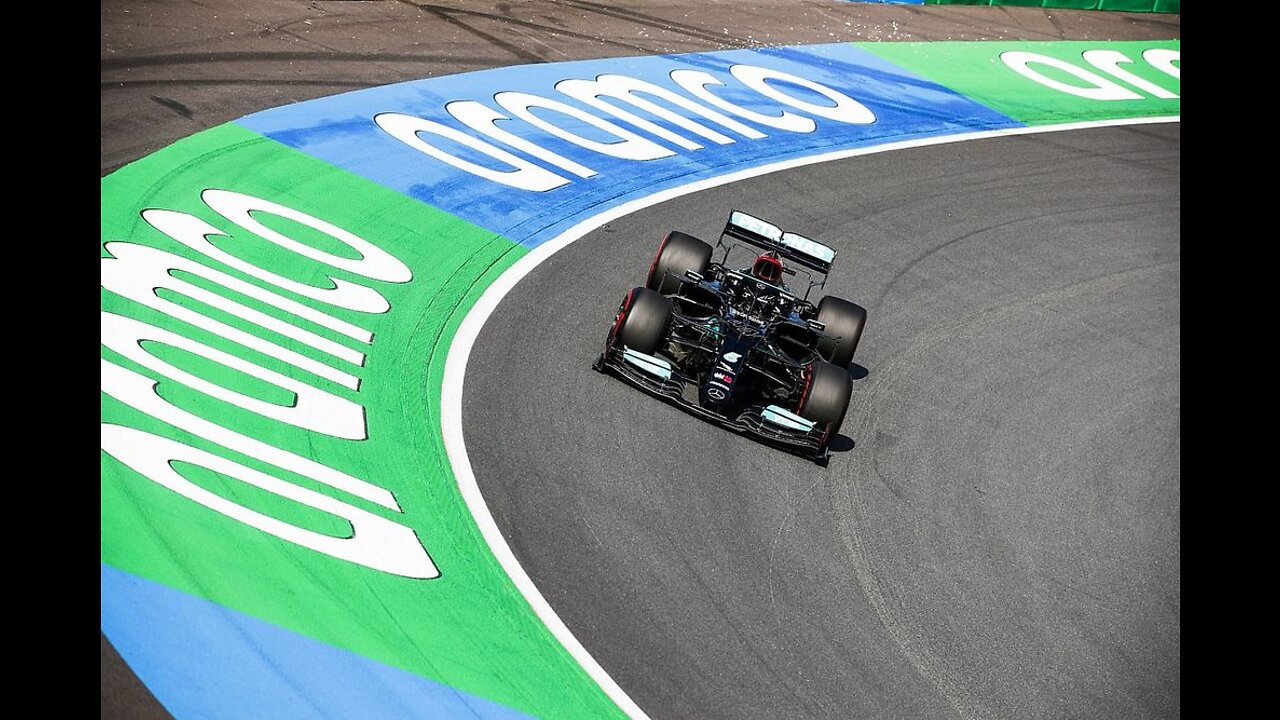 Trying to beat a qualifying time of an actual f1 driver at the new zandvoort circuit