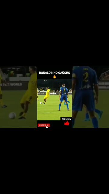 RONALDINHO GAÚCHO MOSTRANDO QUE NÃO PERDEU SUA CATEGORIA