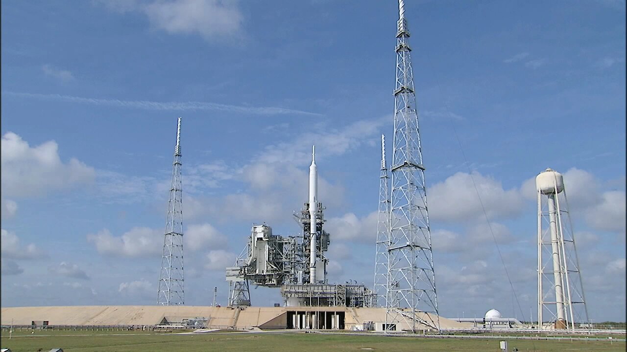 Ares I-X flight test lunches