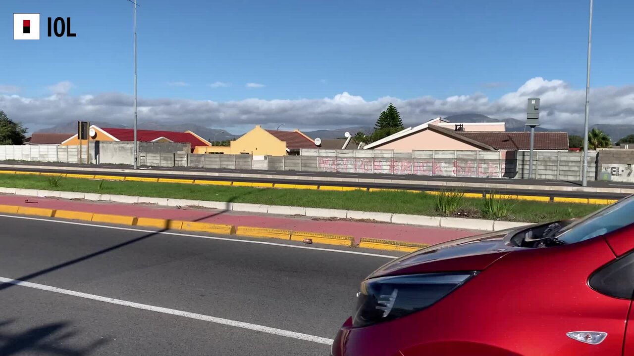 Stock: Construction workers install infrastructure for a Myciti bus route in Ottery / Philippi
