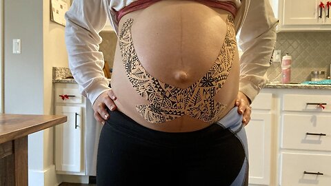 A Young Mother Gives Birth To 9 BABIES AT THE SAME TIME #rumble shorts