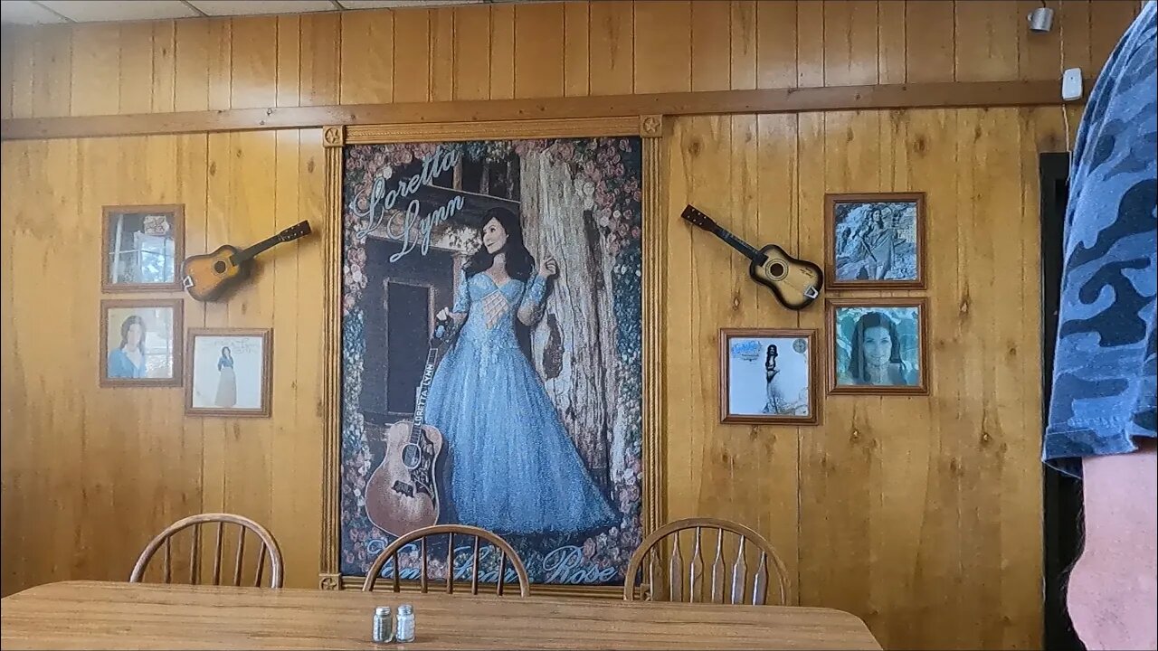 Loretta Lynn's Restaurant - a field trip and our down payment