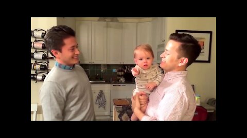 Babies get Confused by Twin Parents