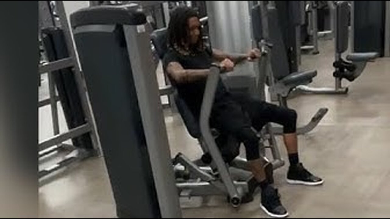Dey thought I wasn’t strapped cause I’m N the gym working out