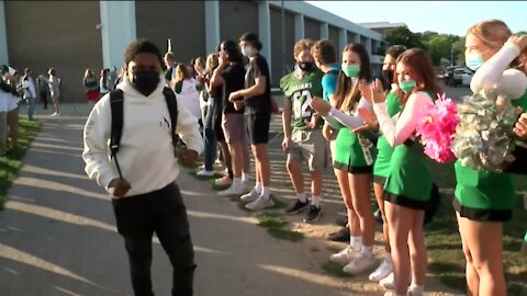 Students head back to the classroom