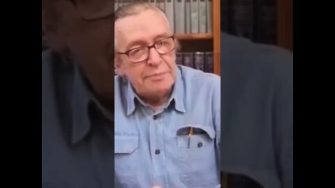 MORRE O PROFESORA OLAVO DE CARVALHO