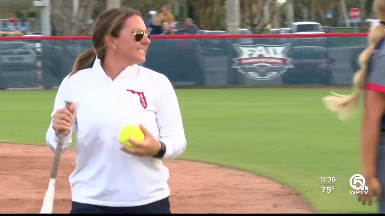 Jordan Clark era begins for FAU softball