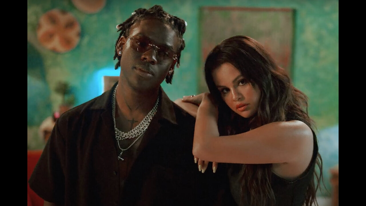 Rema, Selena Gomez - Calm Down (Official Music Video)