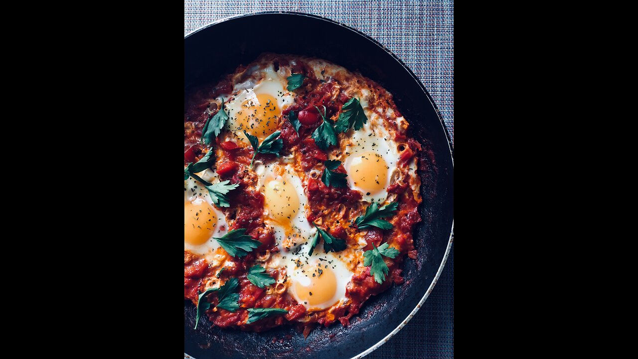 Baked eggs #shakshuka#rumble#Viral