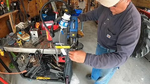 Welding crack in brush cutter