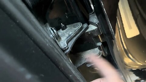 How to remove doors on Audi a4 b7 or B6 2002-2009