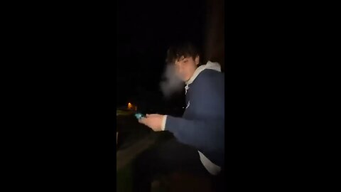 🚨 Guy Jumps After Throwing Vape Off Balcony 🤦‍♂️