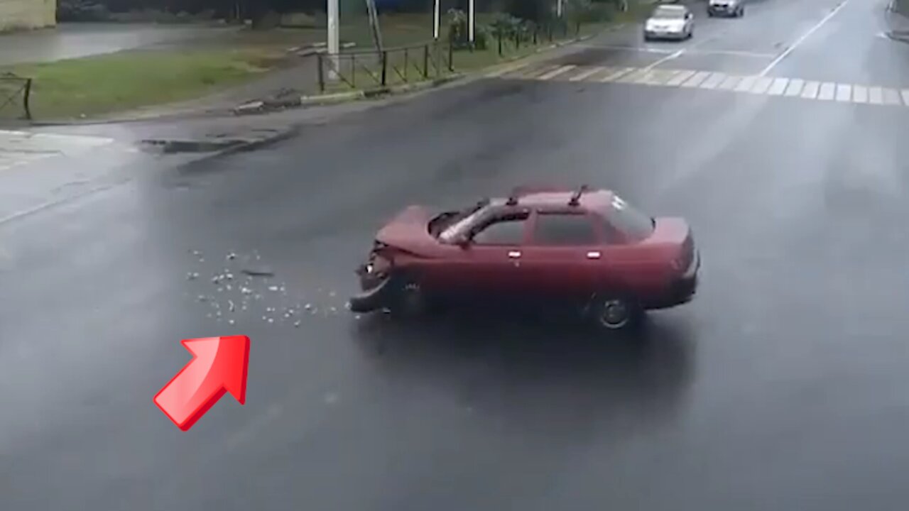 Fear of Invisible Ghost Cars [Conspiracy] [CGI]