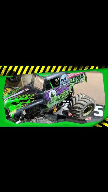 Losi LMT fixing and upgrading .... FULL VIDS coming up !!!!