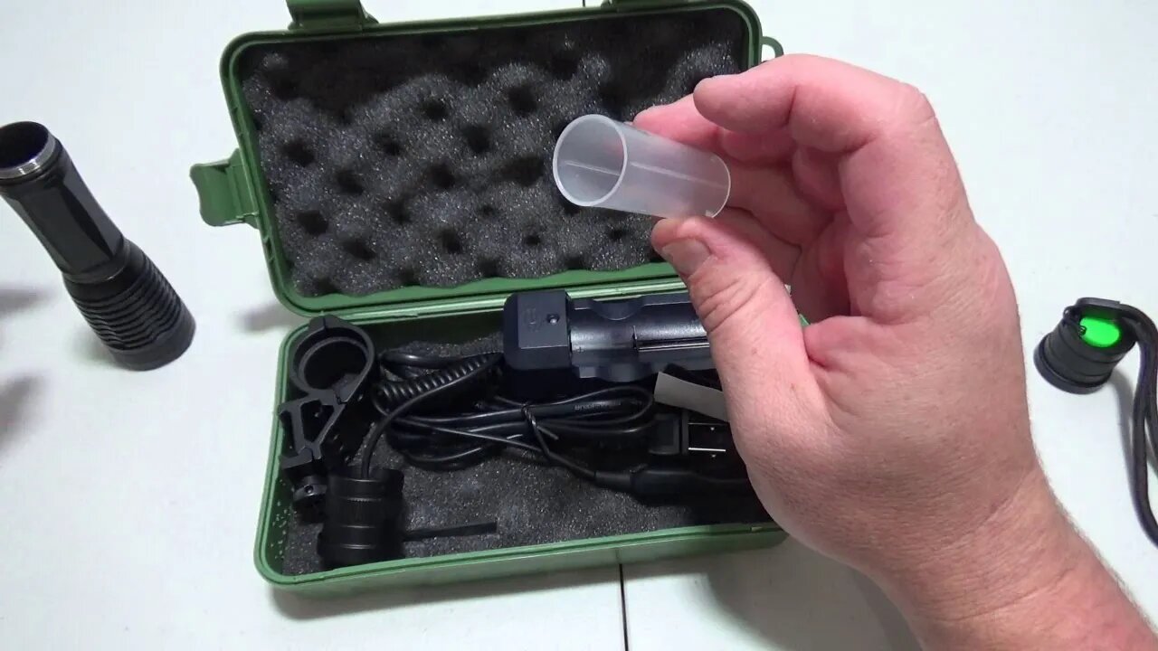 Vastfire 710 Flashlight L2Survive with Thatnub
