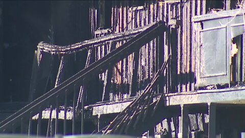 Mother, young daughter killed in Lakewood apartment fire