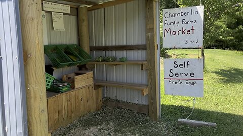 Come Visit Our Roadside Market 🫛 Chamberlin Family Farms