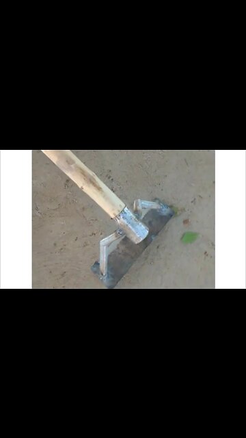 Detalhes da Enxada caseira em construção!