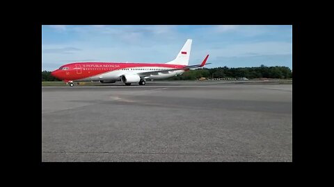 Gagahnya Pesawat Presiden di Bandara Balikpapan hari ini