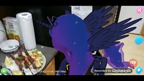 Princess Luna eats Russian Kebabs