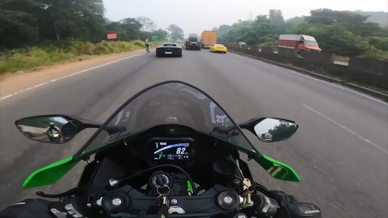 zx10r vs Ferrari 🥵