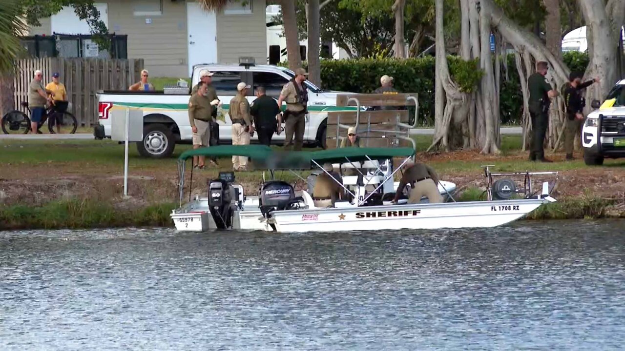 Delray Beach man's body retrieved from Lake Osborne after boat flips over