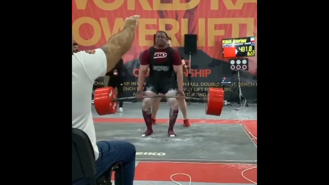 Peiman Maheripour pegando 481kg no Levantamento Terra. VERIFIQUE A DESCRIÇÃO #Shorts