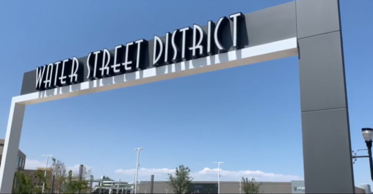 Several new businesses are livening up Henderson's Water Street District