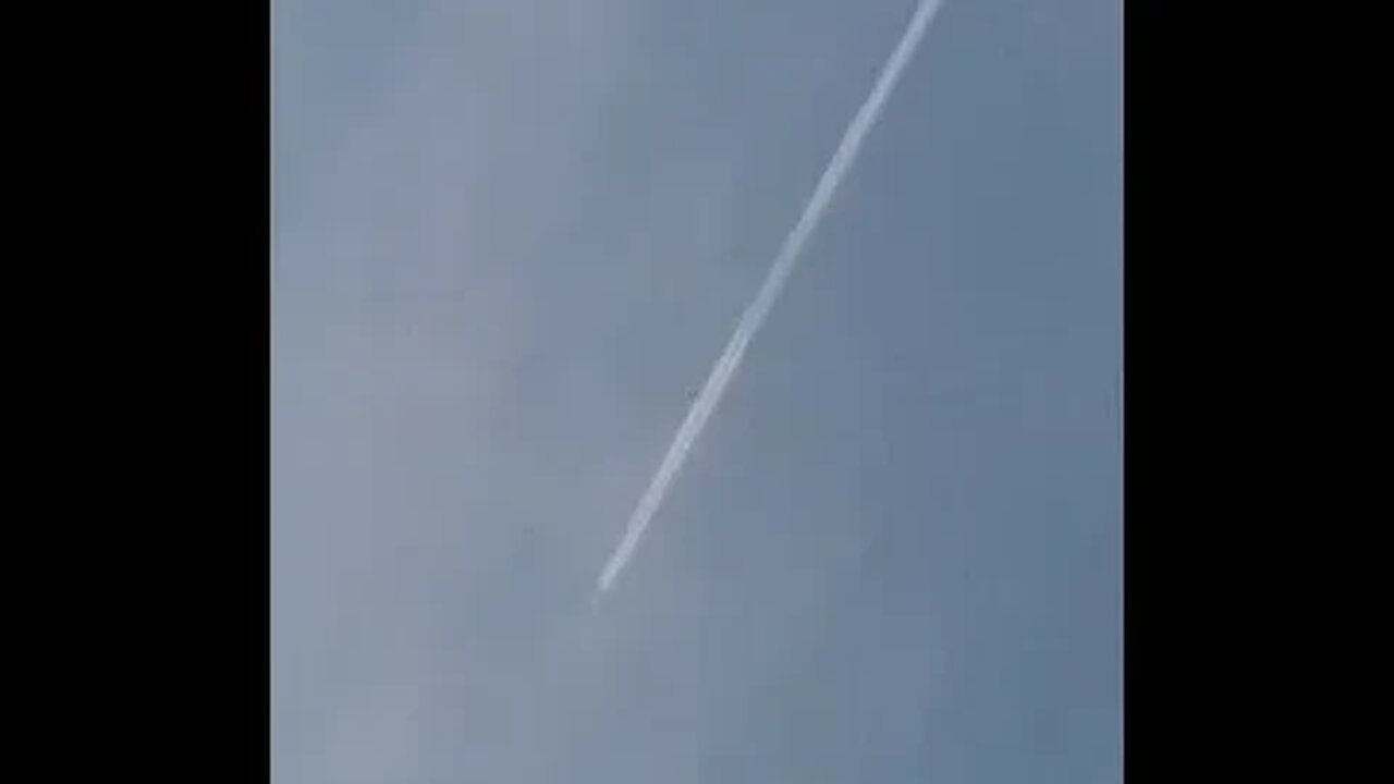 Weird Flight Trails All Over The Sky