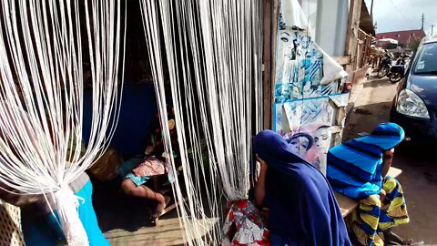 Girls Preparing For Celebration End of Ramadan