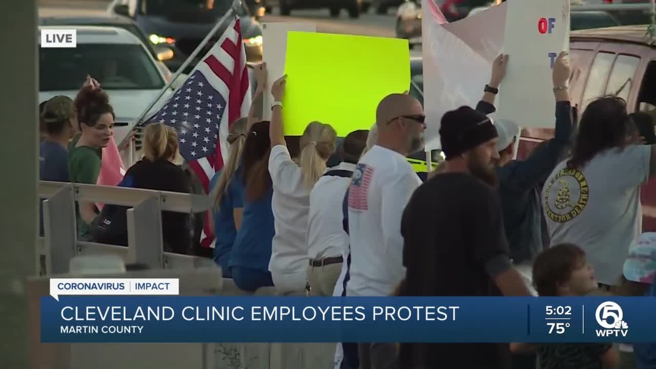 Cleveland Clinic employees protest against vaccine requirements