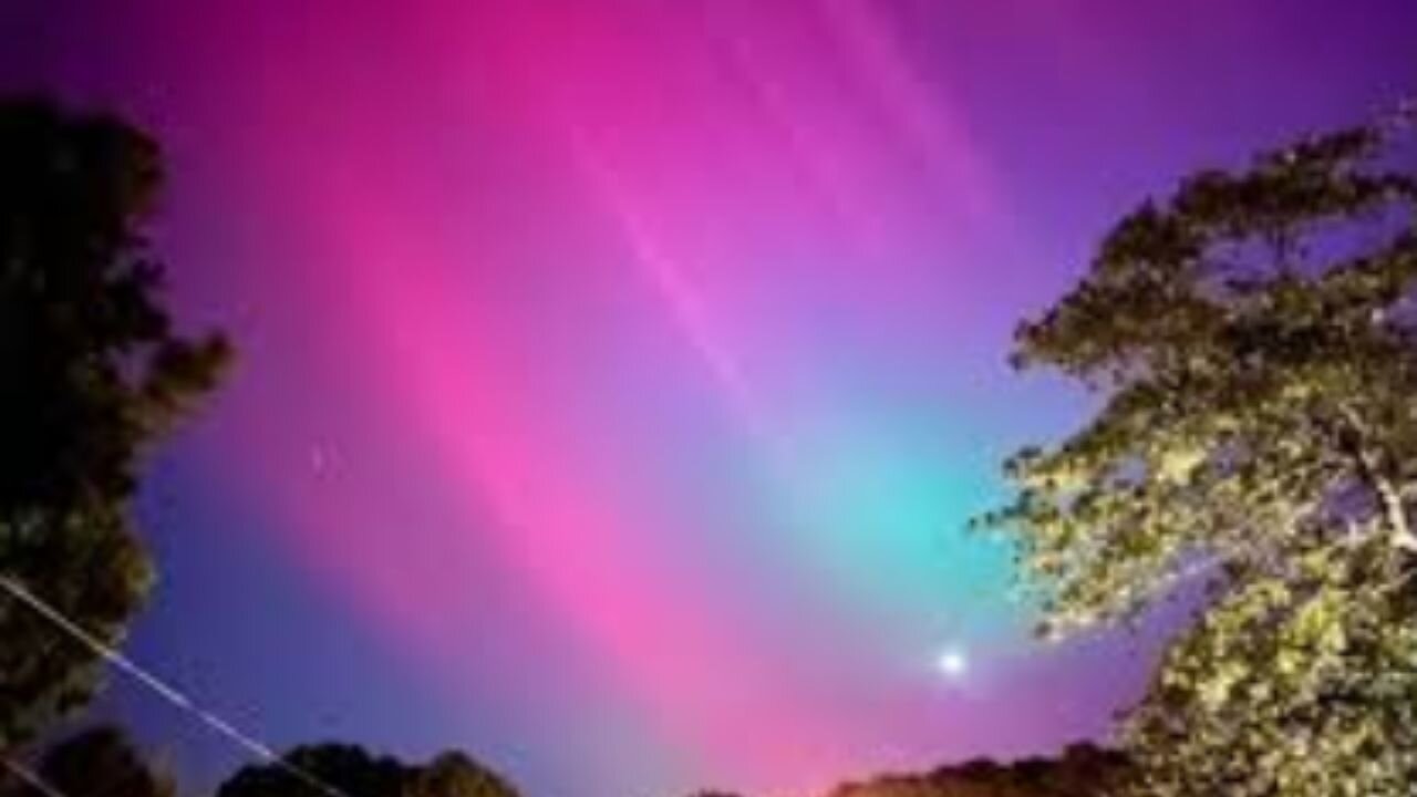 Colors of The Most High YAH Appear in Skies Above US