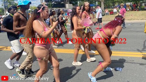 CARIBANA TORONTO🇨🇦2022 CARNIVAL (YK Osiris Throws Money 😨😳)