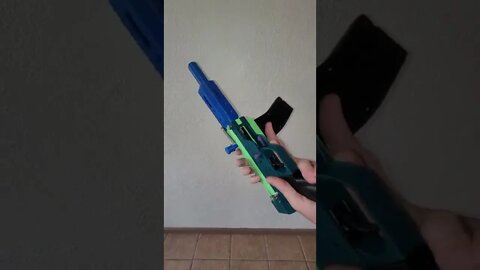 side loading ar15 upper feeds rounds