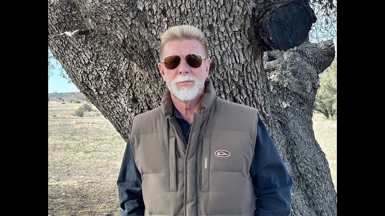 THEY SAY WHITE MEN ARE EVIL🫣