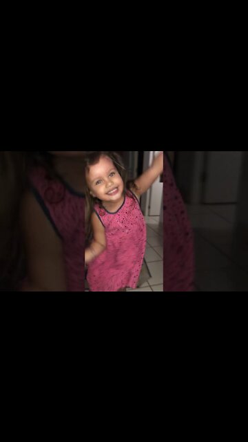 Memel e a grande bagunça na casa ! Memel and the big mess in the house ! मेमेल और घर में बड़ी गड़बड़