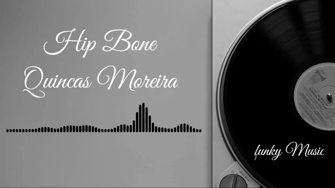 Hip Bone / Quincas Moreira