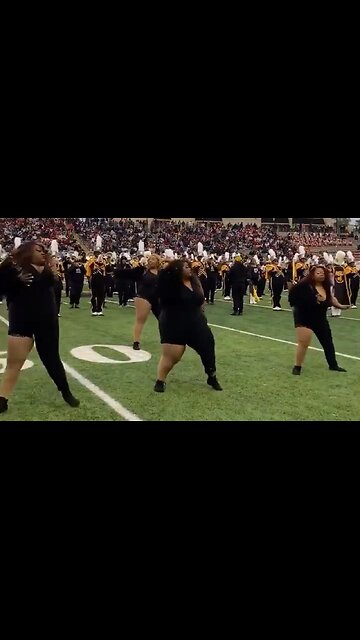 Looks Like DEI Is About To Kill Cheerleading