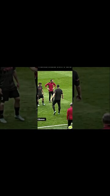 O IBRAHIMOVIC É MUITO INSANO