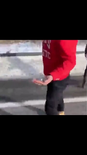 Roofing nails all over the road on the way to Ottawa